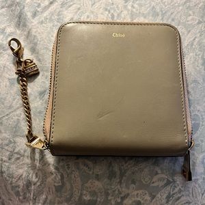 Chloé Two-Tone Leather Zip Wallet in Olive Green and Taupe